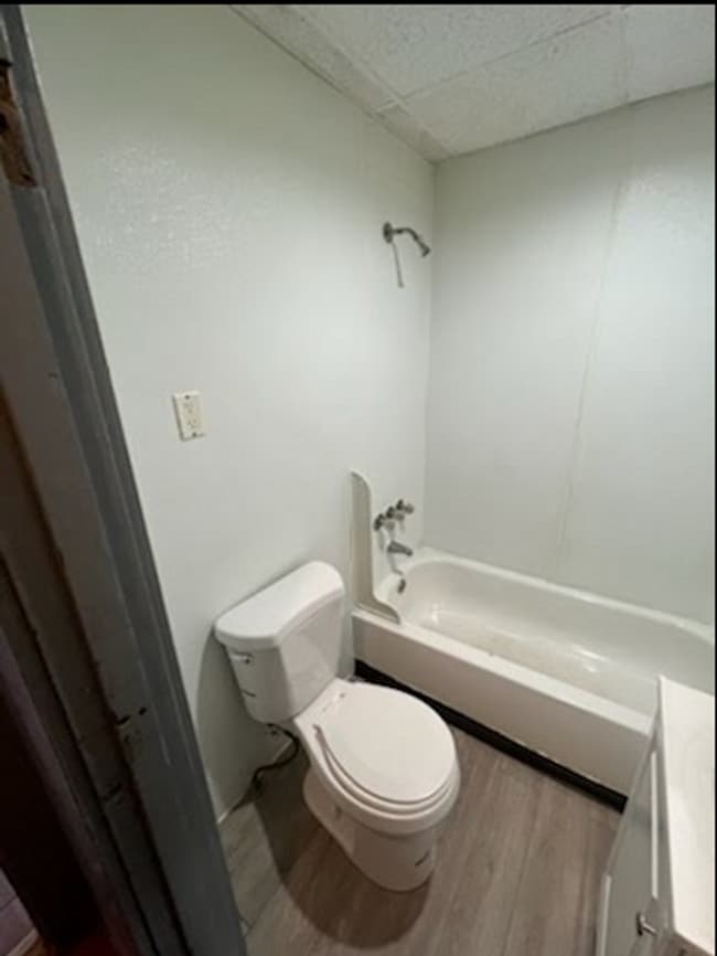 Photo - 34 Beatty St Unit Apartment 2