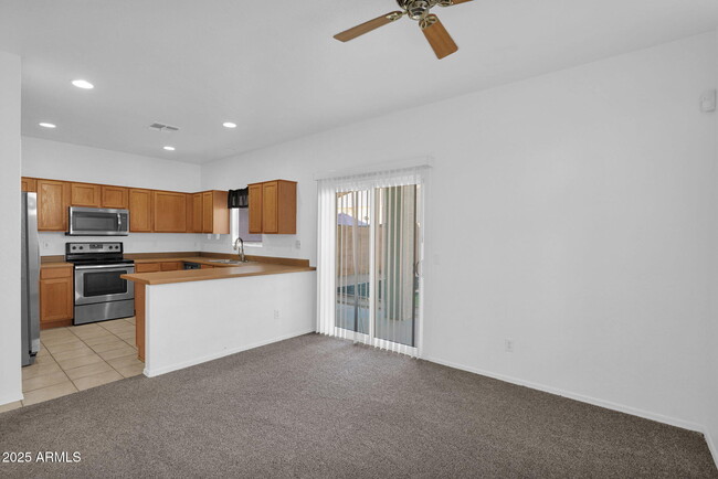 Photo - 1750 W Union Hills Dr