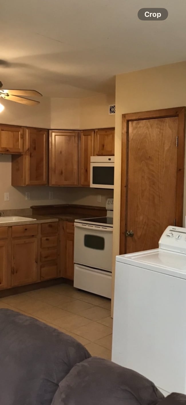 Kitchen - 1415 14th St Unit C