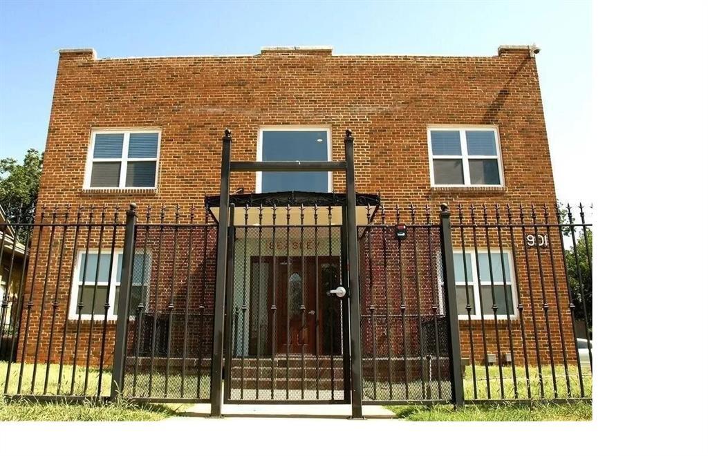 Photo - 901 NW 13th St Apartment Unit 106