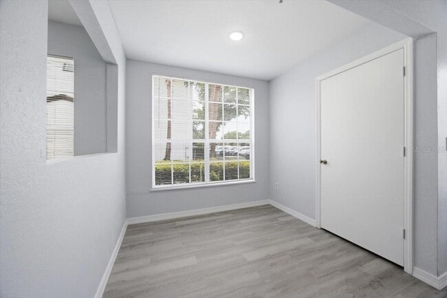 Photo - 1610 Columbia Arms Cir Unit 131