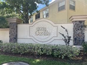 Building Photo - 2770 Club Cortile Cir Unit A