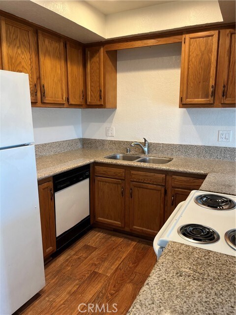 Photo - 1023 Oak Dr Unit D