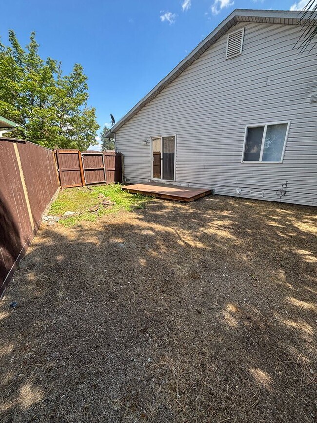 Photo - 211 N Lava Unidad #C