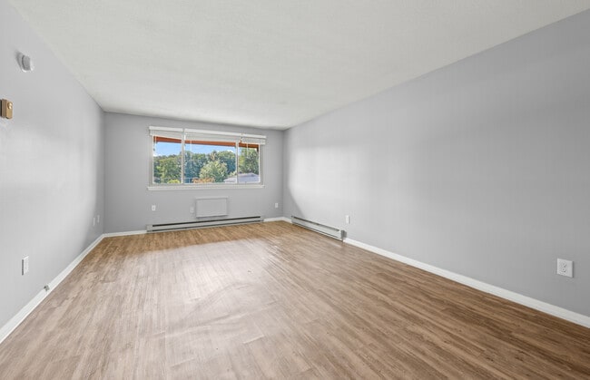 Photo - Pembrooke Court Apartments