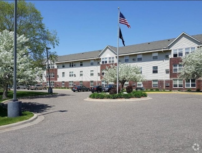 Building Photo - Silver Lake Pointe Rental
