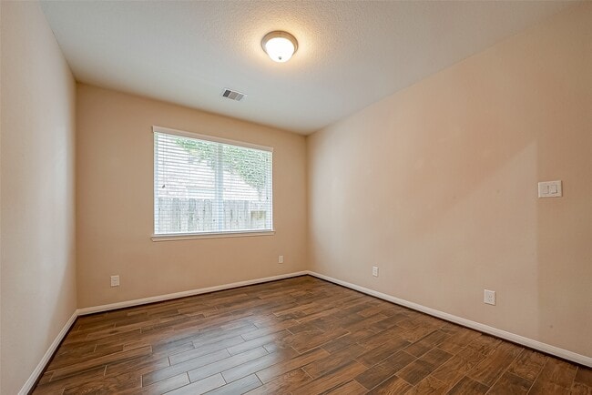 Photo - 22019 Flashing Ridge Dr