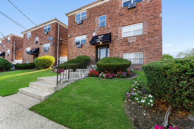 Photo - 296 Eastern Pkwy Unidad 296-01