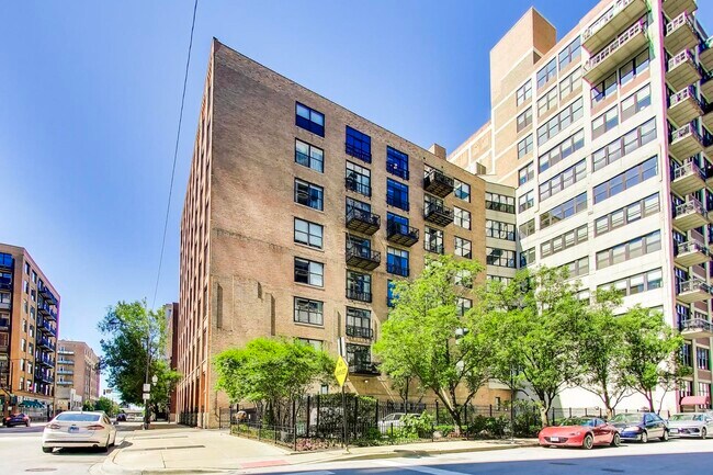 Photo - 728 W Jackson Blvd