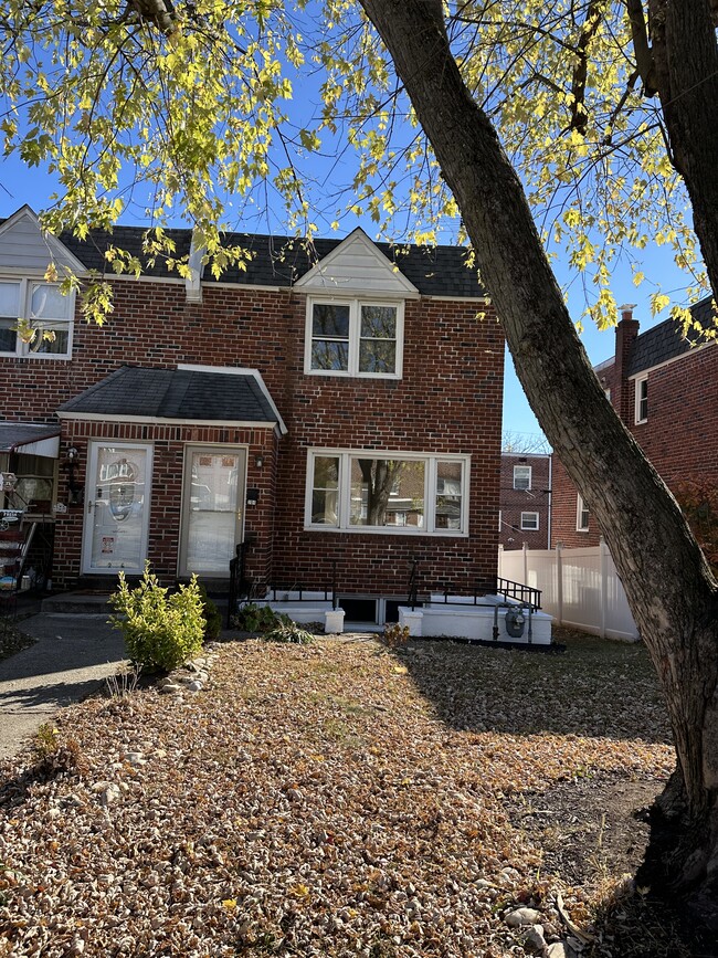 Photo - 204 Roberts Cir Townhome