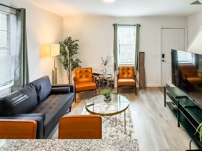 Photo - 515 Lynch Ave NW Unidad 515 Lynch Ave Triplex