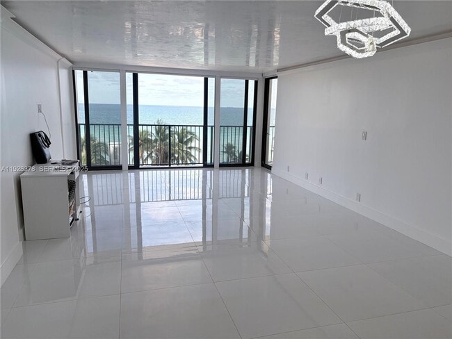 Building Photo - 2201 S Ocean Dr Unit 601