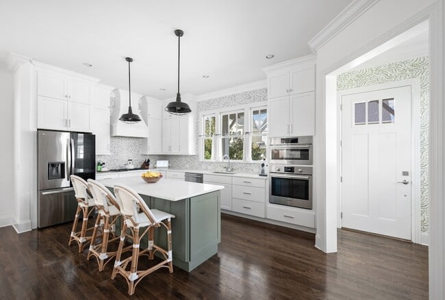 Photo - 1043 Calico St