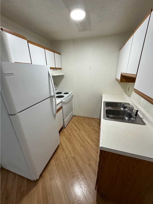 Building Photo - 1518 1st St E Unit 308