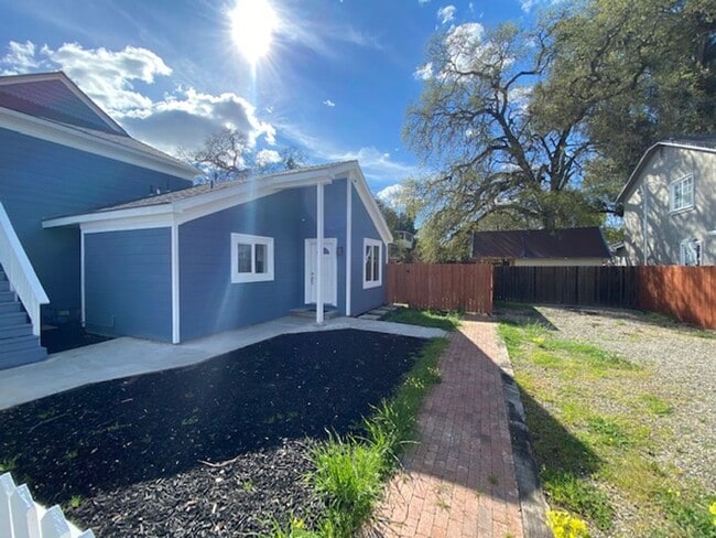 Photo - 3987 8th Ave