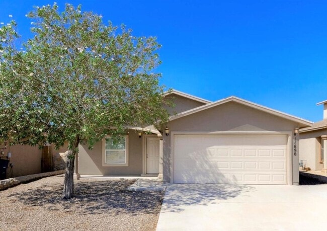 Photo - Charming 3 bedroom, 2 bath in Northeast El... Casa