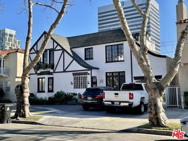 Building Photo - 6356 W 6th St Unit 6356.5-6356.5 Rental