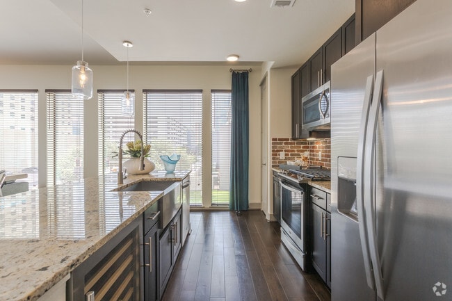 2 Br, Kitchen