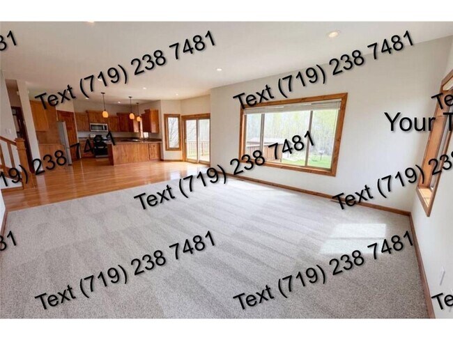 Photo - 3073 Nottingham Rd S