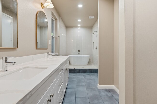 Photo - 1616 Kipling St Unit C