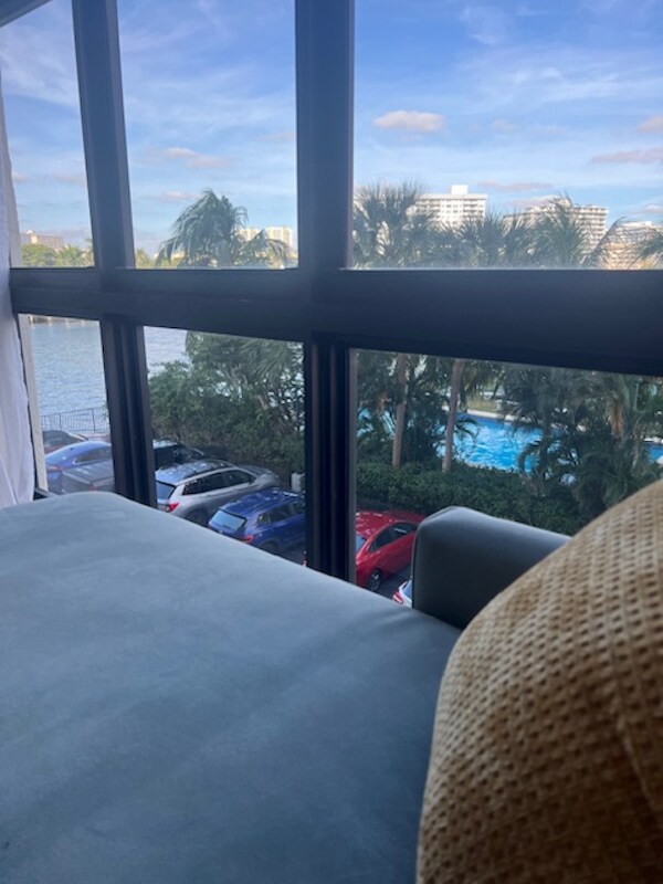 Photo - 2017 S Ocean Dr Unidad 307