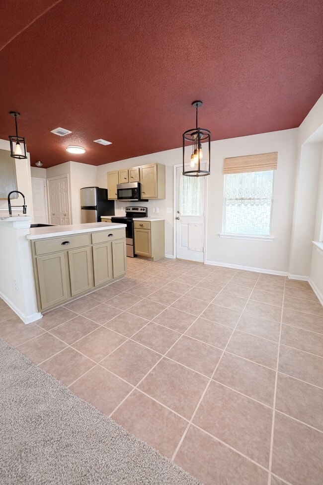 Photo - 13952 Buckskin Dr