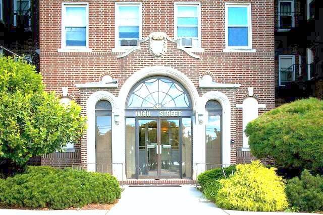 Marineview Apartments