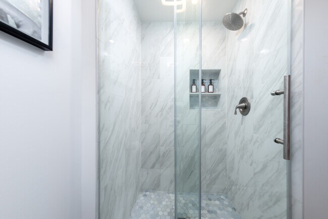 Photo - 6153 Gardenia Ct