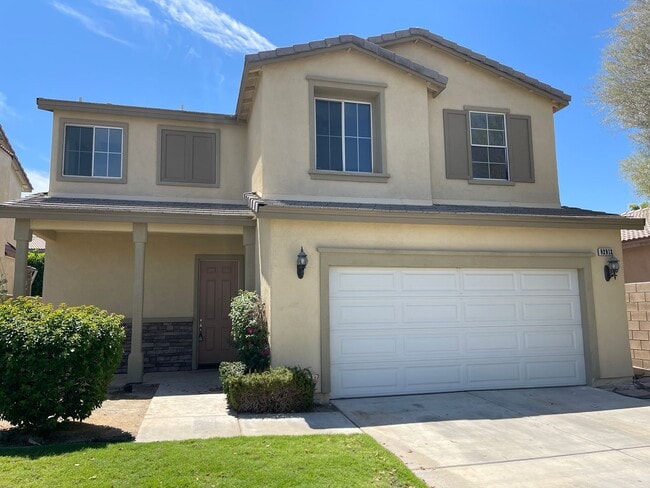 Building Photo - Gated Community with Community Pool Rental