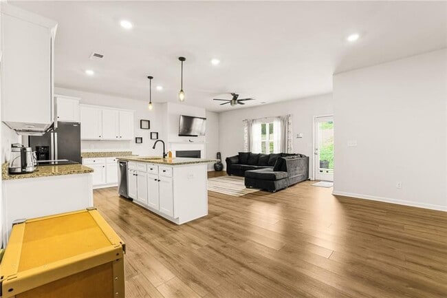 4514 Fillmore Trl SW