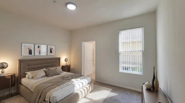 Photo - 1730 Colby Ave Unidad 203