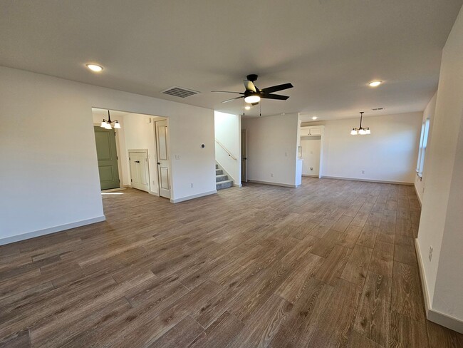 Photo - (3) Bed/(2.5) Bath Townhome Avail NOW! New Construction!
