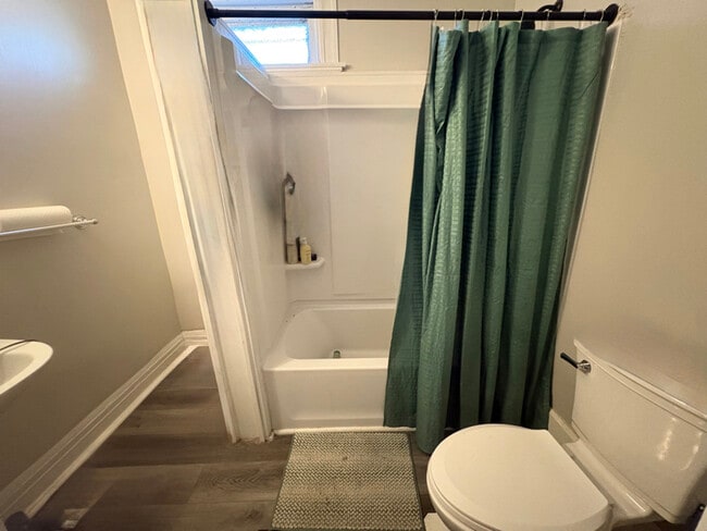 Photo - 329 Byrd St Unidad 2