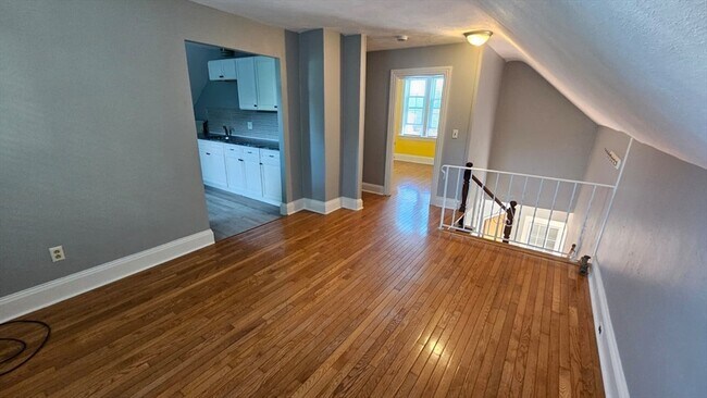 Photo - 63 Orange St Unit 2