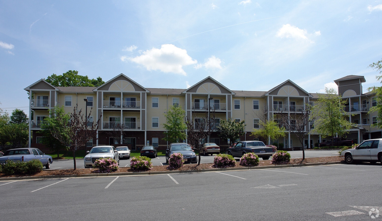 Photo - Azalea Terrace Apartments