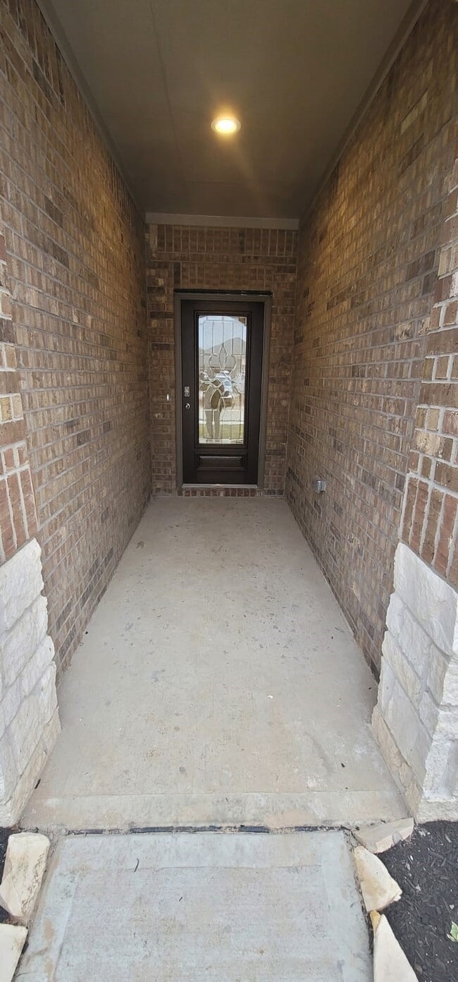 Photo - 1514 Maple Rdg Dr