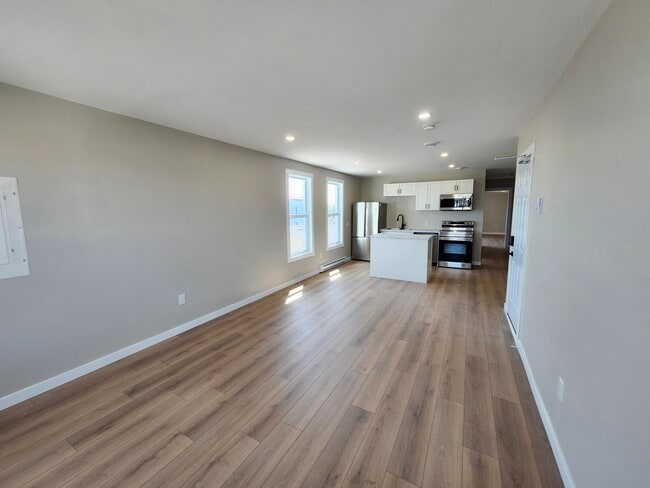 Photo - 157 Adelaide St Unit 3- 157