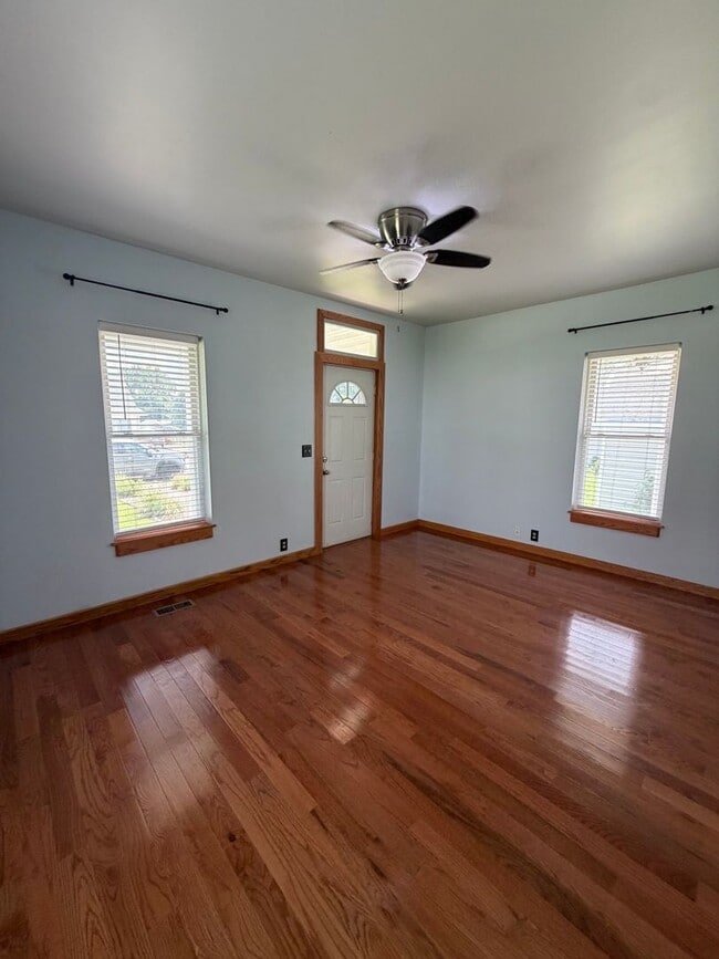 Photo - 1323 N 3rd St