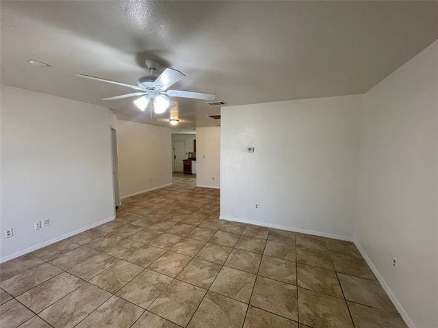 Photo - 2520 Kirkley St