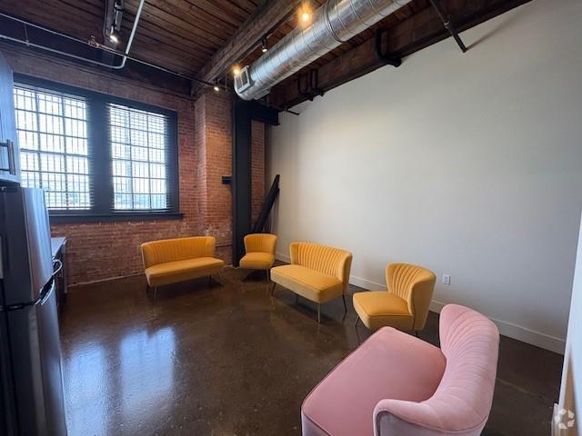 Building Photo - 806 Sampson St Unit 109 Rental