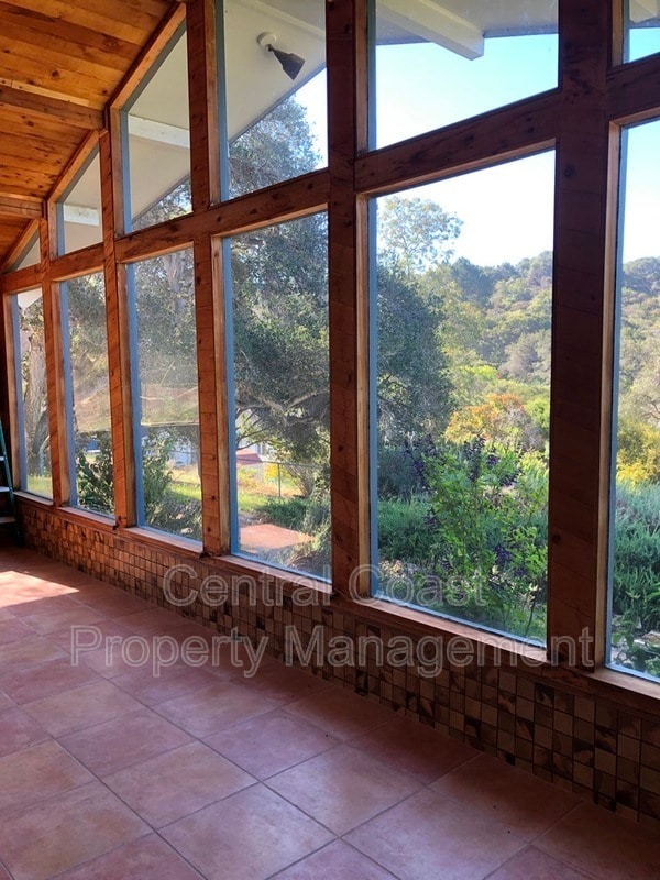 Photo - 17959 Berta Canyon Rd