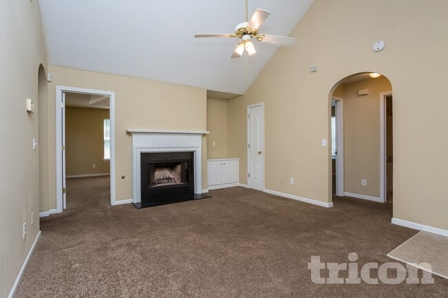 Photo - 233 Misty Ridge Trail