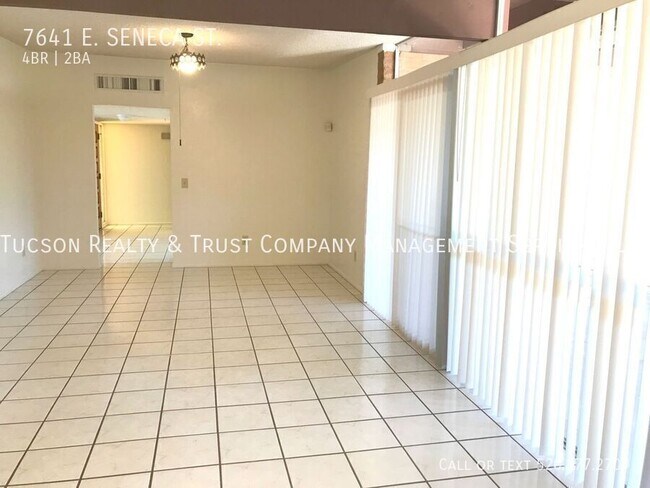 Photo - 7641 E Seneca St