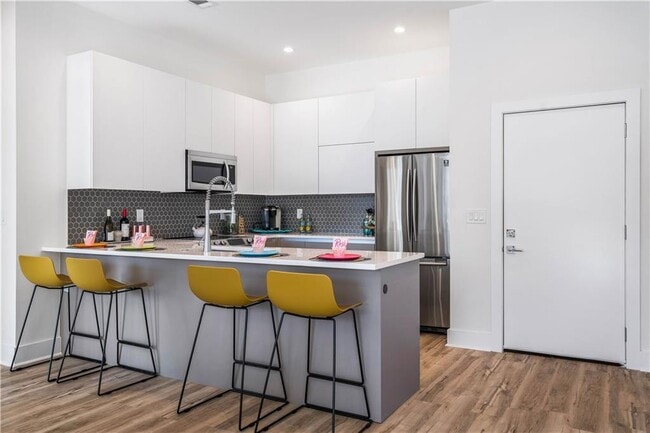 Photo - 1155 Custer Ave SE Unit 202