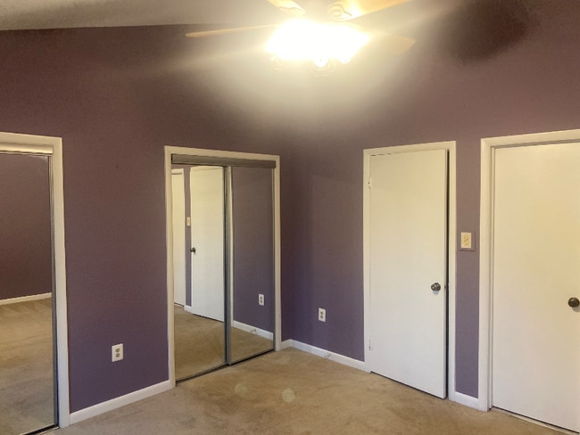 Building Photo - 5155 King Charles Way Rental