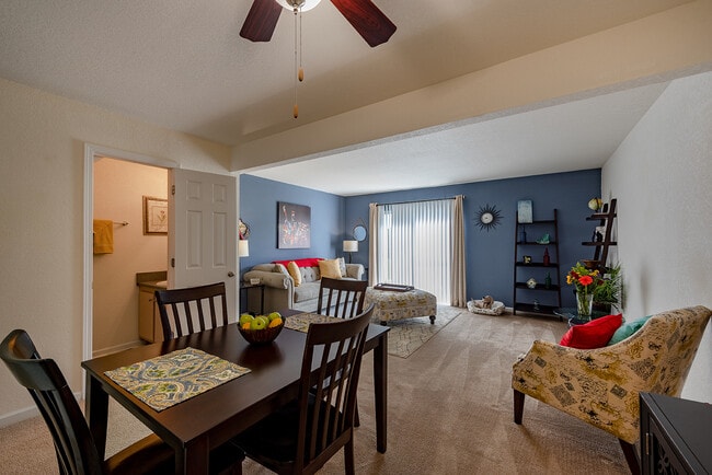 Devon Pointe Apartments and Townhomes