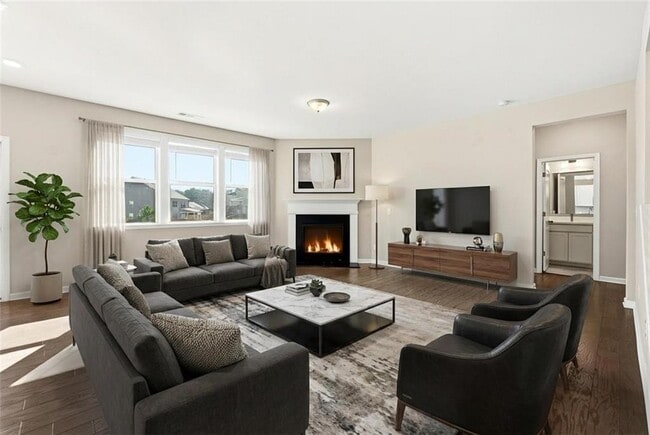 Photo - 156 Round Pond Dr