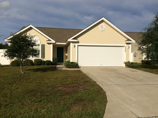 Building Photo - Single Family Home for Rent in Avalon