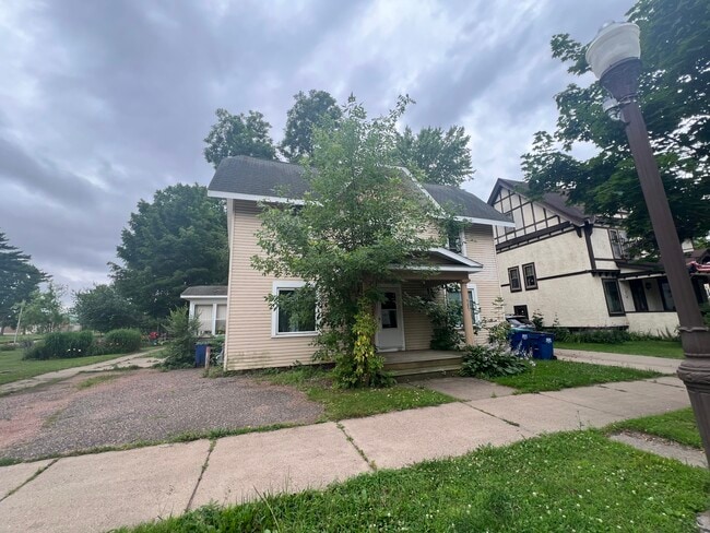Building Photo - 707 Franklin St Unit # 3 Rental