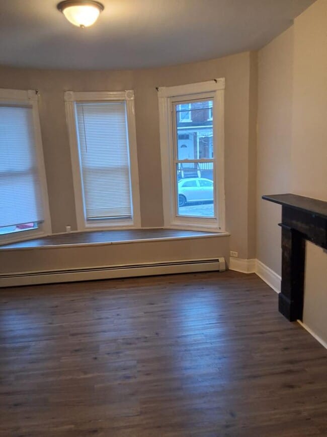 Photo - 84 Carson Ave